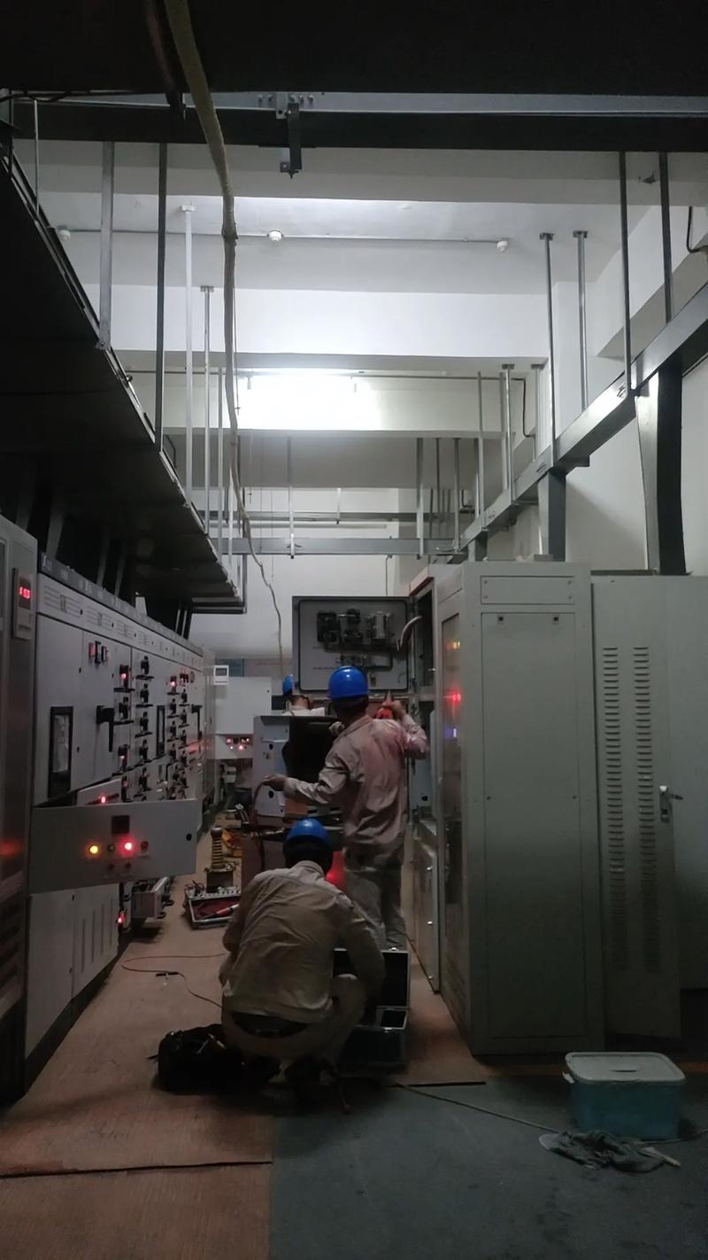 關于低壓配電柜維護保養(yǎng):一級維護與二級維護的內(nèi)容